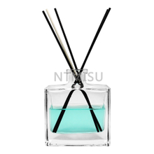 Wholesale 200ml Square large capacity glass container for perfume