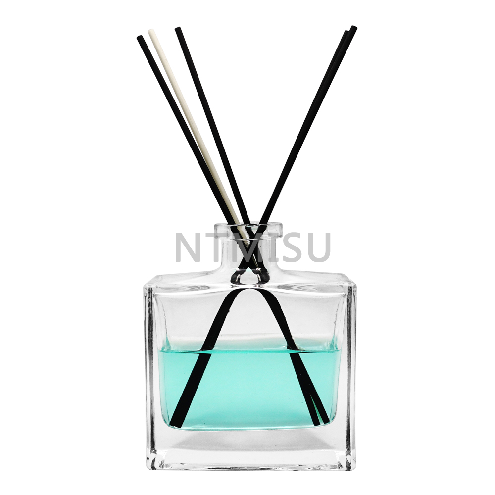 Wholesale 200ml Square large capacity glass container for perfume