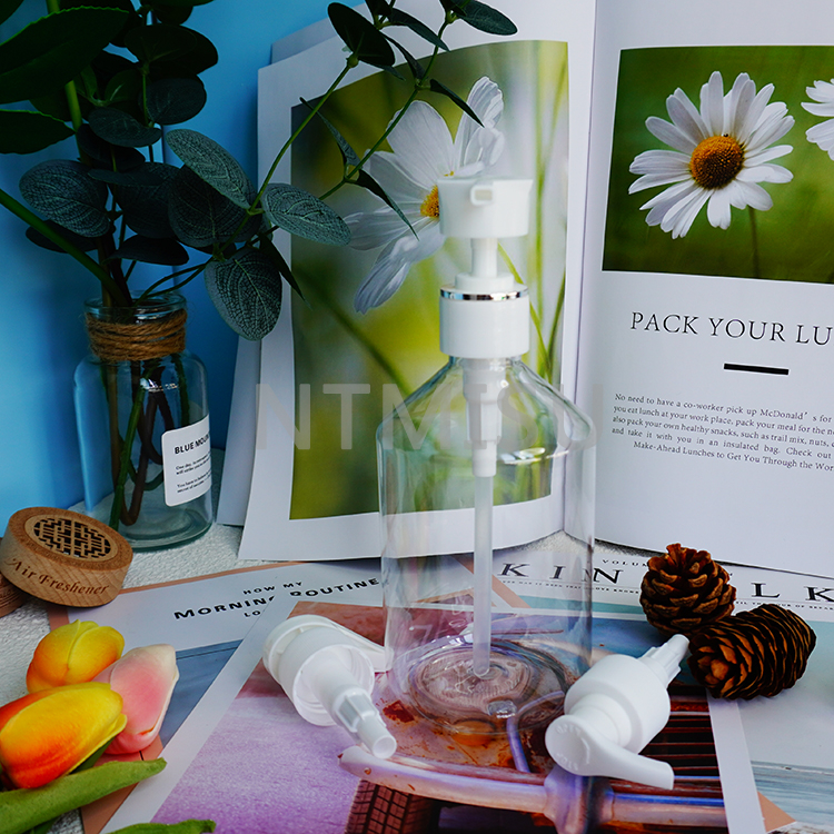 28 410 Batch Custom white shining silver line lotion pump for screw bottle