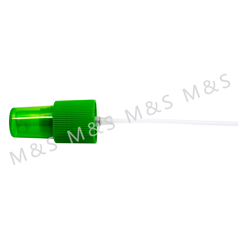 24 415 Green Ribbed Plastic Fine Mist Sprayer with Cap