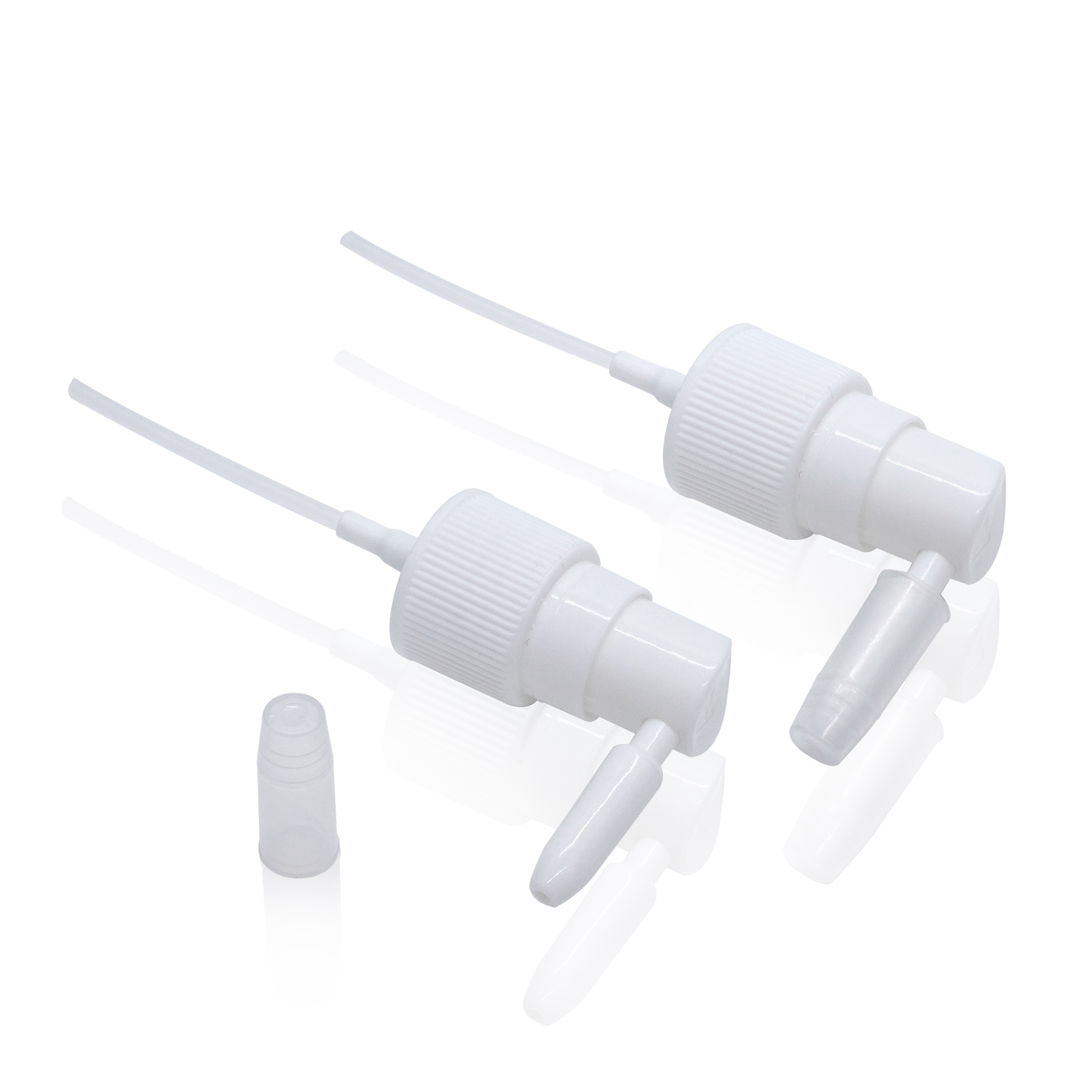 20 410 White Ribbed Plastic Medical Oral Sprayer 