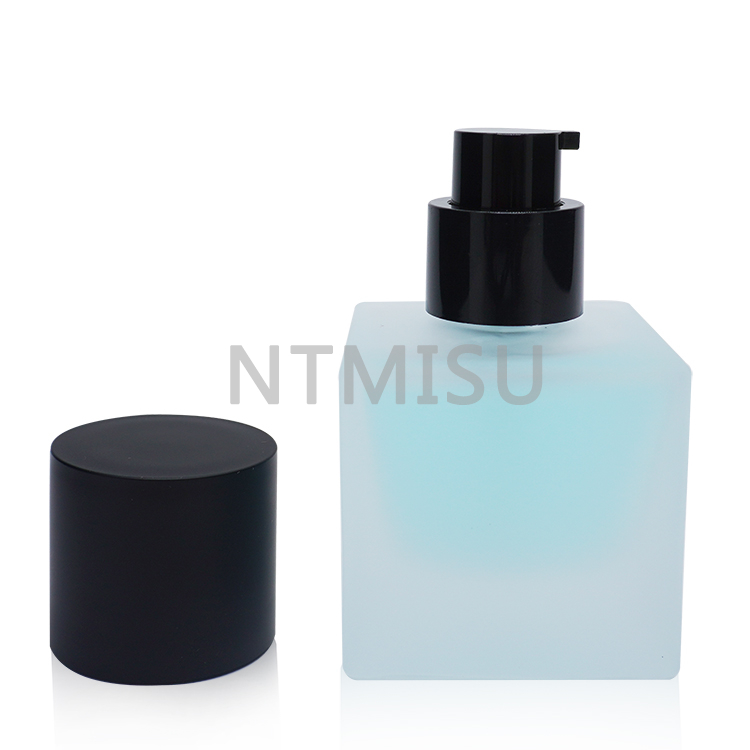 30ml Glass Thick Bottle Pressed Square Lotion Bottle with Cream Pump