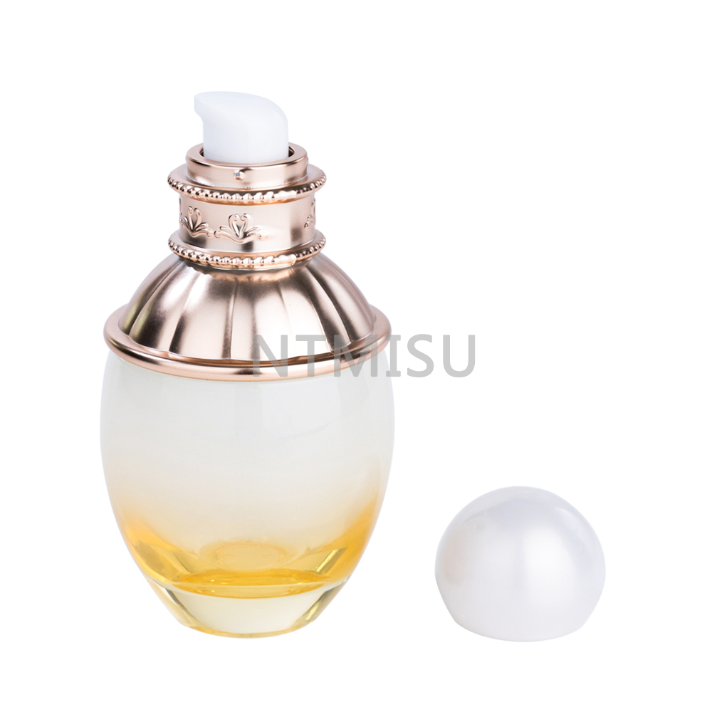 New Design Luxury 40ml Foundation Glass Bottle with Cream Pump 