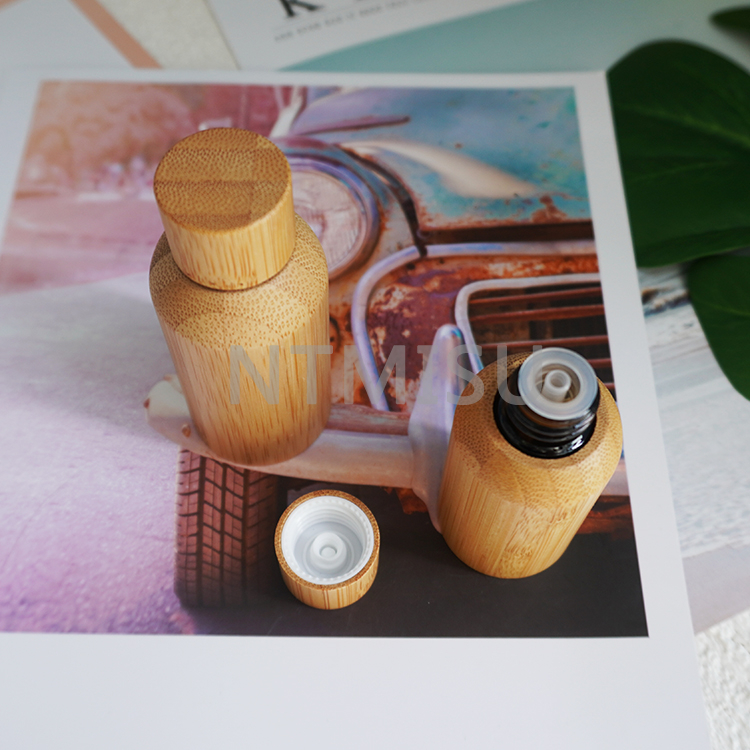 Bamboo Essential Oil Glass Bottle with Bamboo Lids