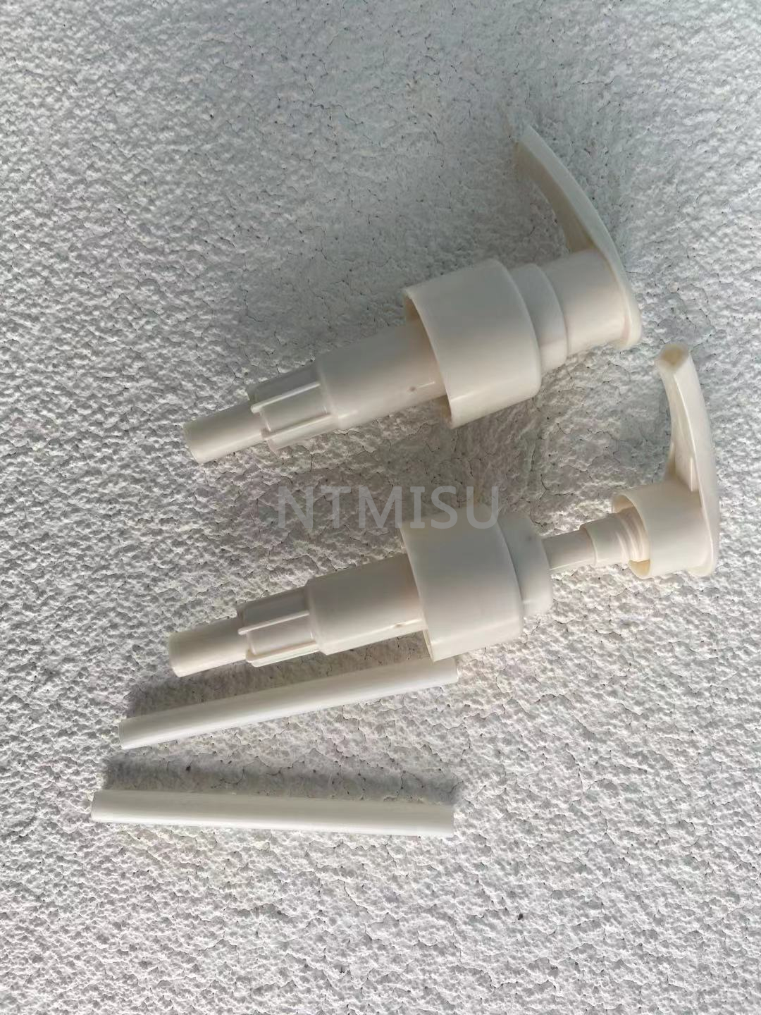 Good Price Eco Friendly PLA 24mm 28mm 410 White Natural Lotion Pump