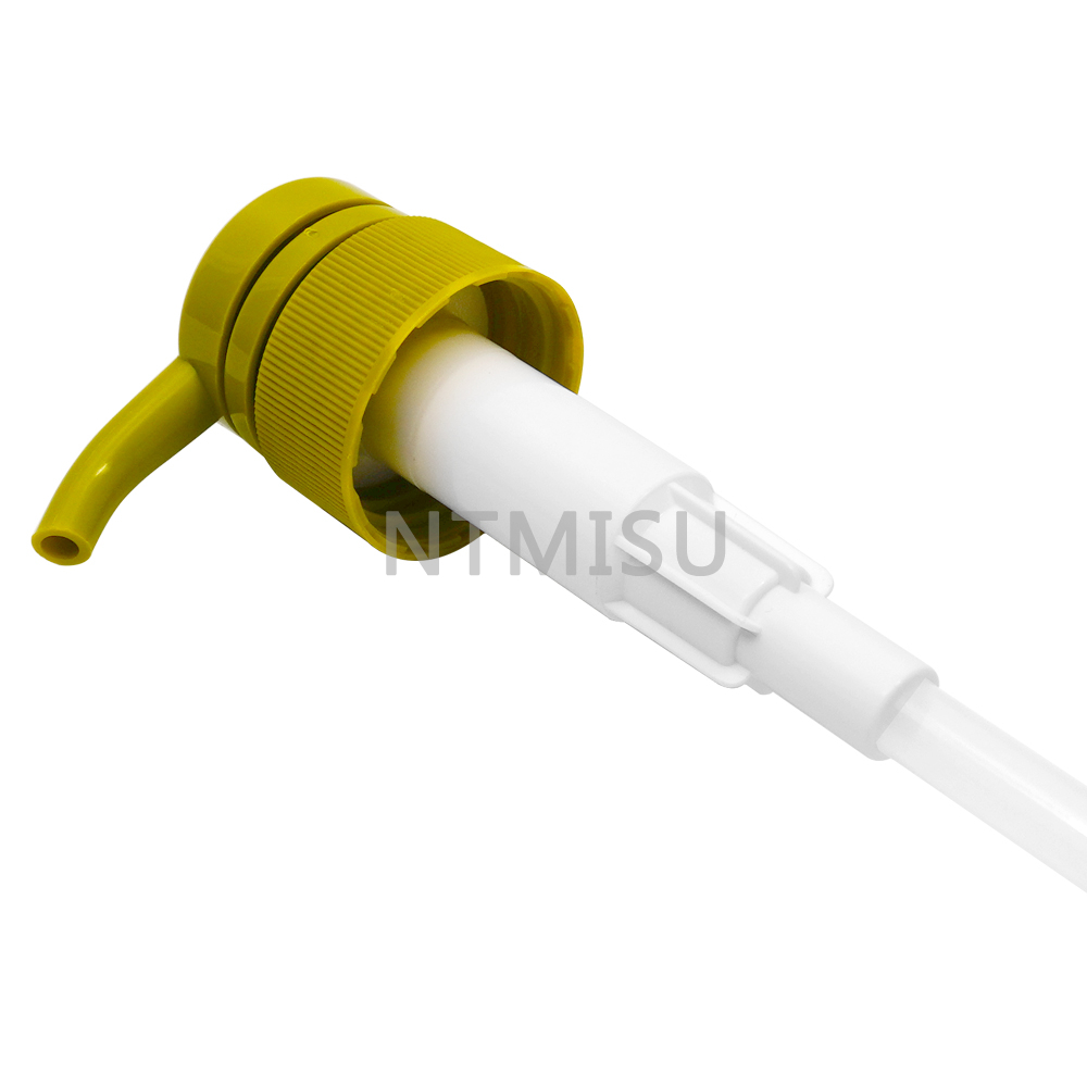 32 410 Yellow Ribbed Plastic Lotion Pump for Cosmetic Bottle