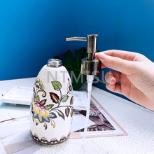 Hot Sale Factory Direct Luxury 450ml Ice Crack Ceramic Bottling Shower Gel Shampoo Bottle