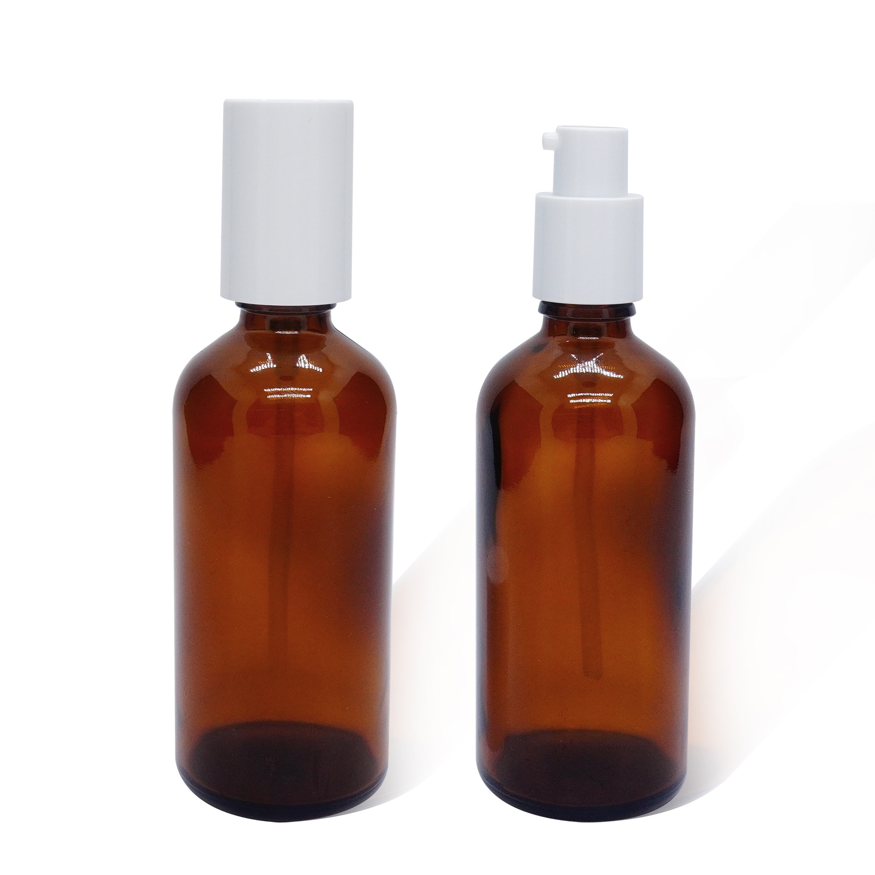 18 410 White Outside Spring Cream Pump