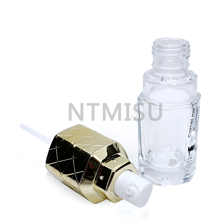 Cosmetic Packaging Luxury 40ml Shiny Gold Lotion Foundation Bottle with Cream Pump