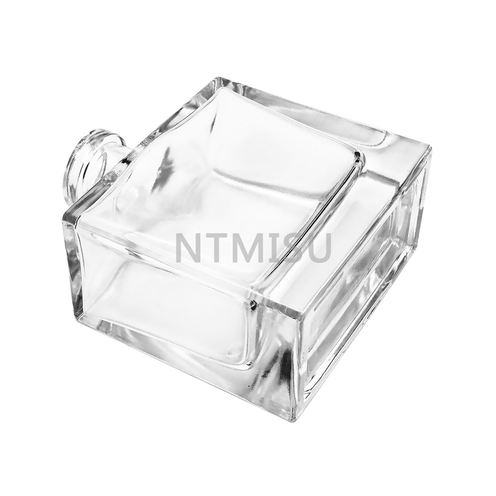 Wholesale 200ml Square large capacity glass container for perfume