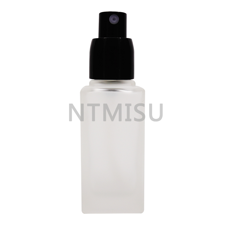Hot Selling 30ml Cuboid Glass Bottle with Black Bottle Fine Mist Sprayer
