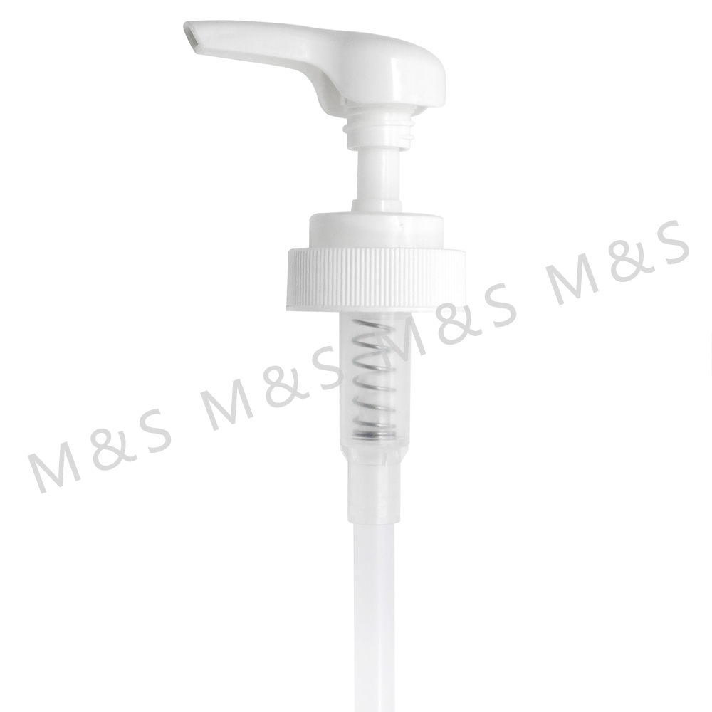 38 400 White Ribbed Plastic Lotion Pump with Left And Right Lock