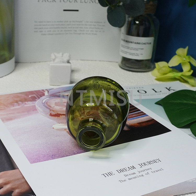 100ml Green Glass Aromatherapy Bottle Perfume Bottle for Home Decoration