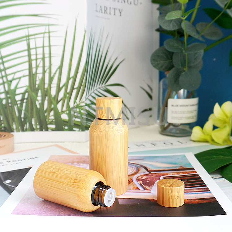 Environmentally Friendly 15ml 30ml Glass Essential Oil bottle with Full Bamboo Packaging