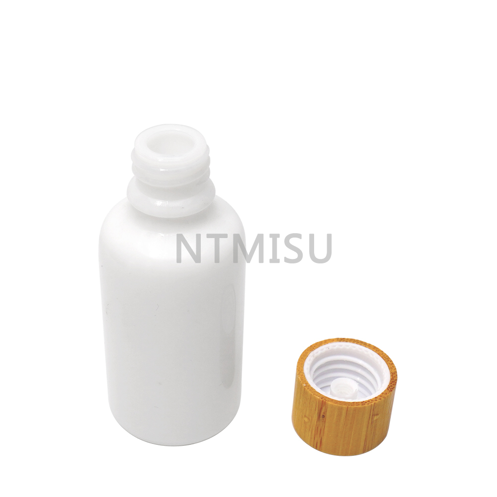 High Quality 18mm Porcelain Bottle with Bamboo Cap