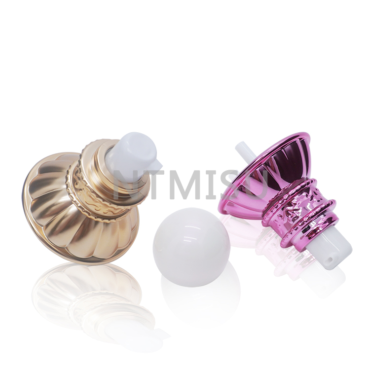 18 410 New Style Pink Cream Pump Dispenser
