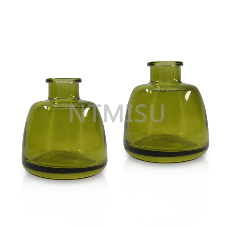 100ml Green Glass Aromatherapy Bottle Perfume Bottle for Home Decoration