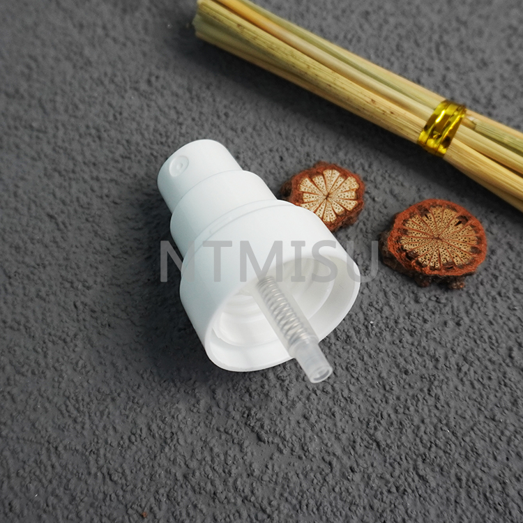 Double Wall Fine Mist Sprayer with PS Cap 24mm