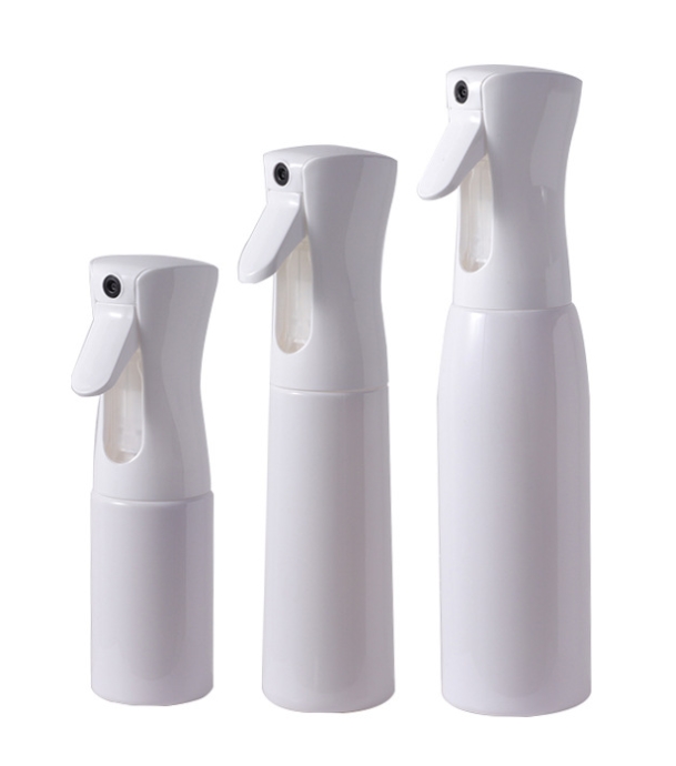 Continuous fine mist sprayer