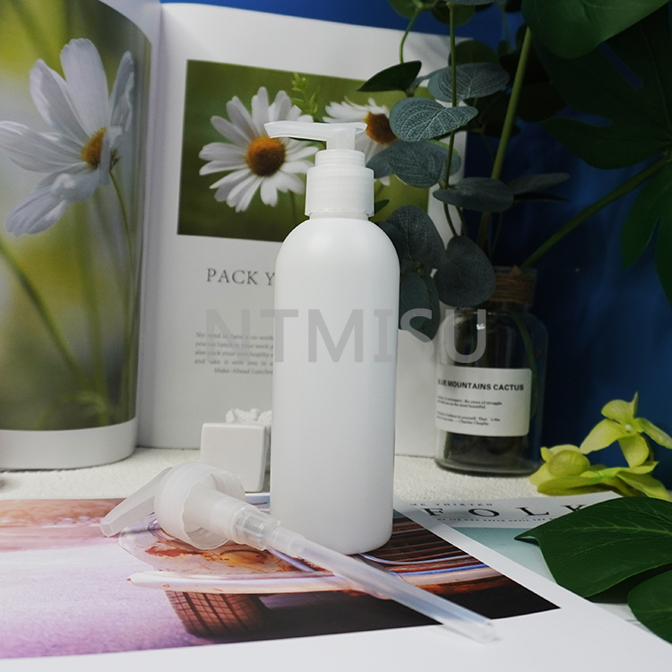 Colorless Transparent Liquid Pump Dispenser White Natural Lotion Pump For Shampoo Dispensing